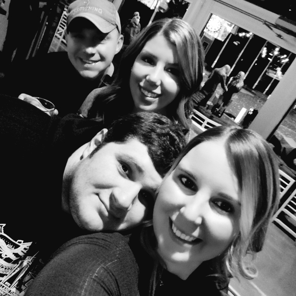 Meet your Posher, Malerie - Picture 4 of 4